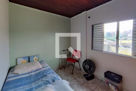 Casa à venda com 120m², 3 quartos e 3 vagasEdícula - Quarto