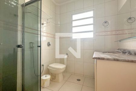 Apartamento para alugar com 145m², 4 quartos e 1 vaga Apartamento para alugar com 145m², 4 quartos e 1 vagaBanheiro 1