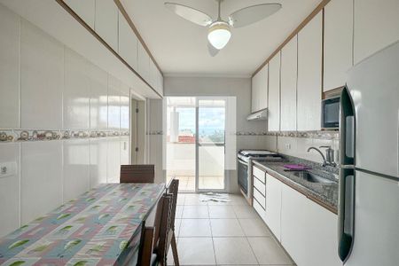 Apartamento para alugar com 145m², 4 quartos e 1 vaga Apartamento para alugar com 145m², 4 quartos e 1 vagaCozinha