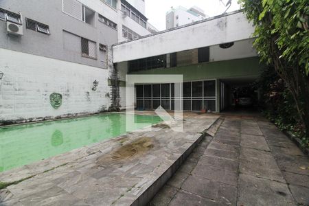 Casa para alugar com 468m², 3 quartos e 8 vagasPiscina