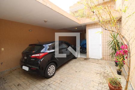 Casa à venda com 175m², 3 quartos e 3 vagasGaragem 
