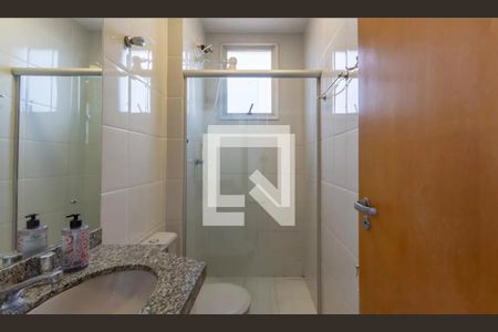 Apartamento à venda com 78m², 3 quartos e 2 vagas Apartamento à venda com 78m², 3 quartos e 2 vagasBanheiro da Suite