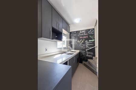 Apartamento à venda com 110m², 2 quartos e 2 vagas Apartamento à venda com 110m², 2 quartos e 2 vagasCozinha