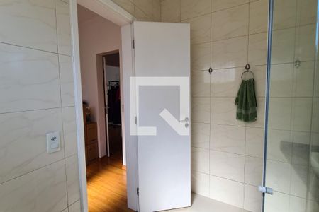 Casa à venda com 207m², 4 quartos e 2 vagasBanheiro da Suíte