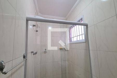 Casa à venda com 207m², 4 quartos e 2 vagasBanheiro 1