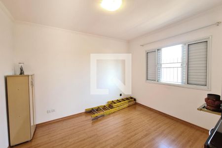 Casa à venda com 207m², 4 quartos e 2 vagasSuíte