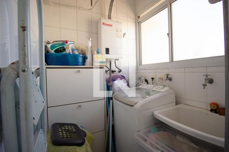 Apartamento à venda com 58m², 2 quartos e 1 vaga Apartamento à venda com 58m², 2 quartos e 1 vagaÁrea de Serviço