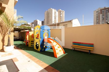 Apartamento à venda com 58m², 2 quartos e 1 vaga Apartamento à venda com 58m², 2 quartos e 1 vagaÁrea comum - Playground