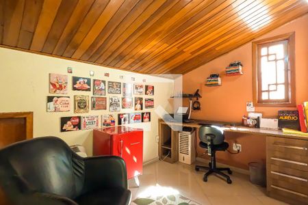 Casa à venda com 180m², 5 quartos e 4 vagasQuarto 3