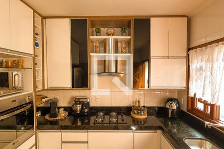 Casa à venda com 180m², 5 quartos e 4 vagasCozinha