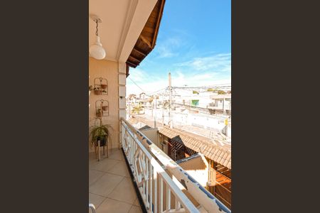 Casa à venda com 180m², 5 quartos e 4 vagasVaranda da Suíte 1