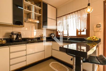 Casa à venda com 180m², 5 quartos e 4 vagasCozinha