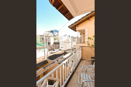 Casa à venda com 180m², 5 quartos e 4 vagasVaranda da Suíte 1