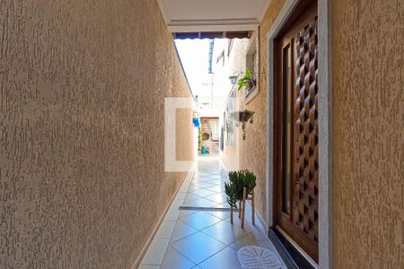 Casa à venda com 180m², 5 quartos e 4 vagasEntrada