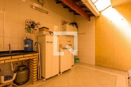 Casa à venda com 180m², 5 quartos e 4 vagasÁrea de Serviço