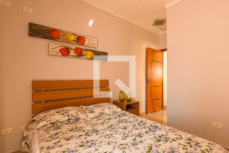 Casa à venda com 180m², 5 quartos e 4 vagasSuíte 2