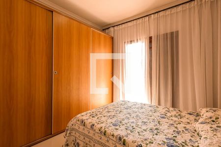 Casa à venda com 180m², 5 quartos e 4 vagasSuíte 2