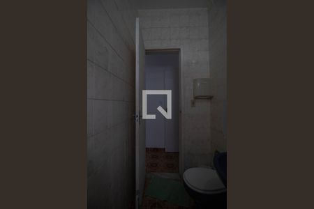 Casa à venda com 180m², 5 quartos e sem vagaBanheiro da Suíte (casa 1)