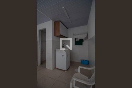 Casa à venda com 180m², 5 quartos e sem vagaÁrea de Serviço