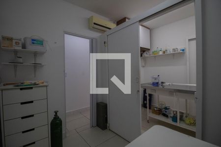 Casa à venda com 180m², 5 quartos e sem vagaQuarto 3 (casa 2)