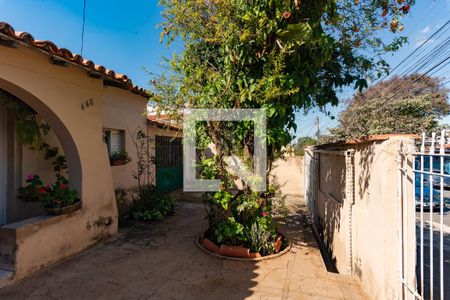 Casa à venda com 115m², 2 quartos e 3 vagas Casa à venda com 115m², 2 quartos e 3 vagasJardim