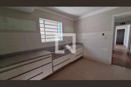 Casa à venda com 360m², 3 quartos e 5 vagas Casa à venda com 360m², 3 quartos e 5 vagasFoto 42