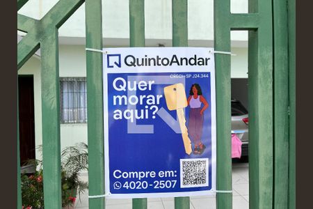 Casa à venda com 191m², 3 quartos e 3 vagas Casa à venda com 191m², 3 quartos e 3 vagasPlaquinha