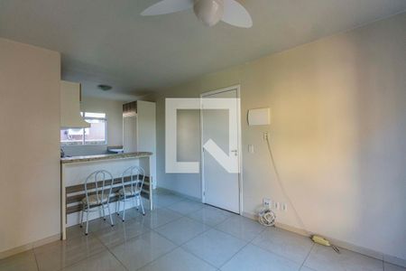Sala de apartamento para alugar com 2 quartos, 48m² em Igara, Canoas
