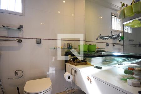 Apartamento para alugar com 238m², 2 quartos e 4 vagasBanheiro suíte 1