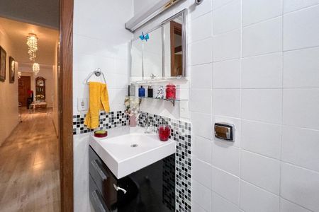 Apartamento para alugar com 120m², 3 quartos e 1 vaga Apartamento para alugar com 120m², 3 quartos e 1 vagaBanheiro