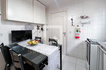 Apartamento para alugar com 120m², 3 quartos e 1 vaga Apartamento para alugar com 120m², 3 quartos e 1 vagaCozinha