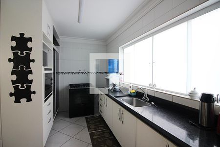 Casa à venda com 260m², 3 quartos e 3 vagasCozinha