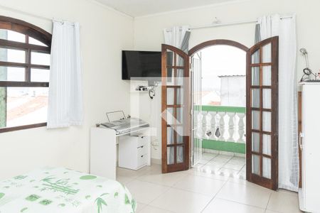 Casa à venda com 214m², 3 quartos e 2 vagas Casa à venda com 214m², 3 quartos e 2 vagasQuarto 3