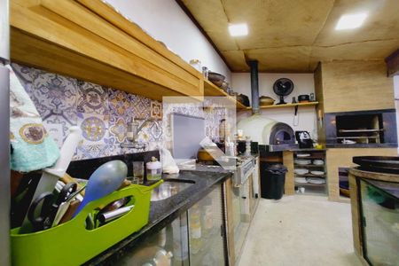 Casa à venda com 380m², 3 quartos e 3 vagas Casa à venda com 380m², 3 quartos e 3 vagasEspaço Gourmet