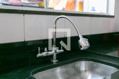 Casa à venda com 75m², 3 quartos e 2 vagas Casa à venda com 75m², 3 quartos e 2 vagasCozinha - Torneira
