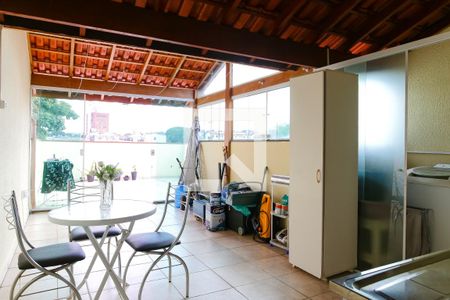 Apartamento à venda com 100m², 2 quartos e 1 vaga Apartamento à venda com 100m², 2 quartos e 1 vagaCobertura
