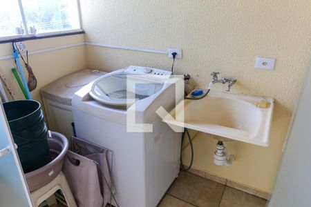 Apartamento à venda com 100m², 2 quartos e 1 vaga Apartamento à venda com 100m², 2 quartos e 1 vagaÁrea de Serviço