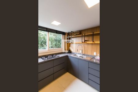 Apartamento à venda com 93m², 2 quartos e 2 vagas Apartamento à venda com 93m², 2 quartos e 2 vagasCozinha