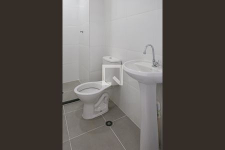 Apartamento à venda com 34m², 2 quartos e sem vaga Apartamento à venda com 34m², 2 quartos e sem vagaBanheiro