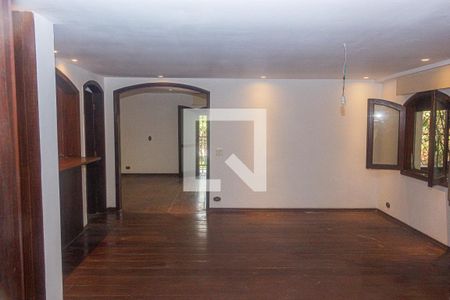 Sala 2 de casa para alugar com 4 quartos, 380m² em Jardim Santa Helena, São Paulo