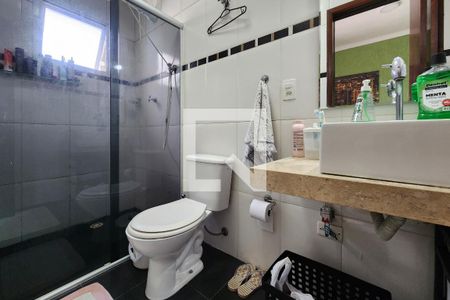 Casa à venda com 232m², 3 quartos e 3 vagasBanheiro da Suíte