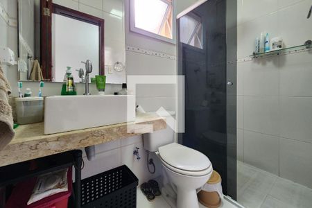 Casa à venda com 232m², 3 quartos e 3 vagasBanheiro