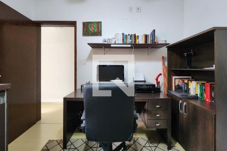 Casa à venda com 232m², 3 quartos e 3 vagasQuarto 2