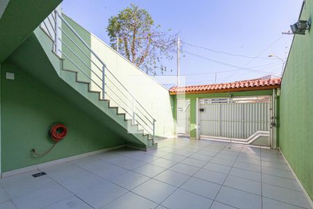 Casa à venda com 243m², 3 quartos e 5 vagas Casa à venda com 243m², 3 quartos e 5 vagasGaragem