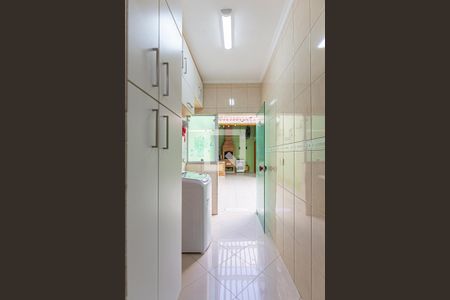 Casa à venda com 243m², 3 quartos e 5 vagas Casa à venda com 243m², 3 quartos e 5 vagasÁrea de Serviço