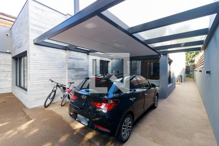 Casa à venda com 399m², 3 quartos e 4 vagas Casa à venda com 399m², 3 quartos e 4 vagasGaragem