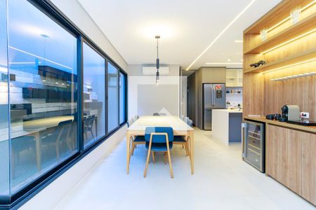 Casa à venda com 399m², 3 quartos e 4 vagas Casa à venda com 399m², 3 quartos e 4 vagasSala