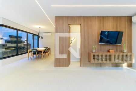 Casa à venda com 399m², 3 quartos e 4 vagas Casa à venda com 399m², 3 quartos e 4 vagasSala