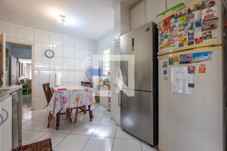 Casa à venda com 149m², 3 quartos e 2 vagas Casa à venda com 149m², 3 quartos e 2 vagasCozinha