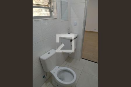 Banheiro de casa de condomínio para alugar com 1 quarto, 57m² em Freguesia do Ó, São Paulo